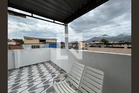 Terraço de casa para alugar com 3 quartos, 100m² em Abolição, Rio de Janeiro