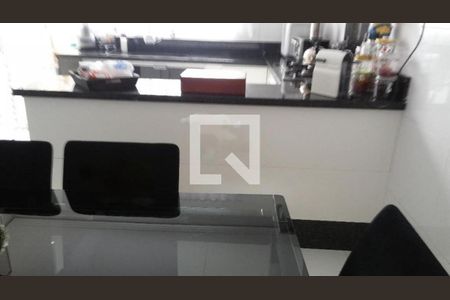 Casa à venda com 2 quartos, 140m² em Aricanduva, São Paulo