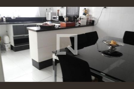 Casa à venda com 2 quartos, 140m² em Aricanduva, São Paulo