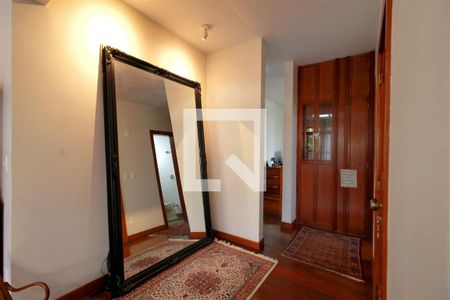 Hall de entrada de apartamento à venda com 4 quartos, 275m² em Serra, Belo Horizonte