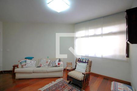 Sala de TV de apartamento à venda com 4 quartos, 275m² em Serra, Belo Horizonte
