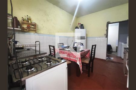 Casa à venda com 1 quarto, 169m² em Vila Canero, São Paulo