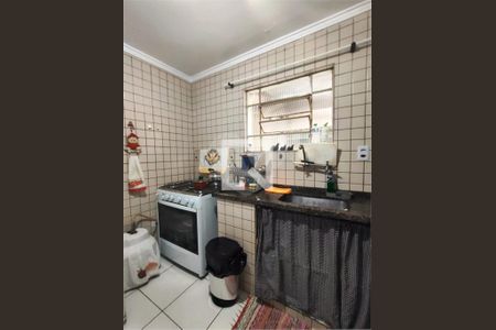 Casa à venda com 1 quarto, 169m² em Vila Canero, São Paulo