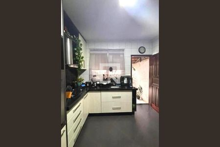 Casa à venda com 3 quartos, 750m² em Jardim Vila Formosa, São Paulo