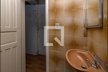 Banheiro da suíte de casa para alugar com 4 quartos, 300m² em Liberdade, São Paulo