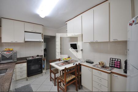 Cozinha de casa à venda com 3 quartos, 100m² em Jardim Guanca, São Paulo