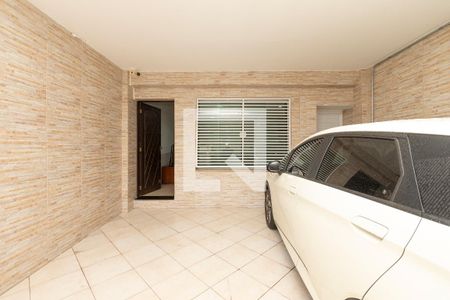Garagem de casa à venda com 3 quartos, 154m² em Jardim Aeroporto, São Paulo