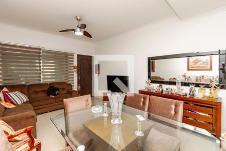 Sala de casa à venda com 3 quartos, 154m² em Jardim Aeroporto, São Paulo