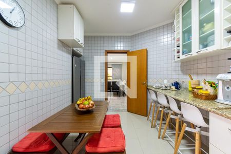 Cozinha de casa à venda com 4 quartos, 298m² em Jardim Prudência, São Paulo