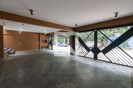 Garagem de casa à venda com 4 quartos, 298m² em Jardim Prudência, São Paulo