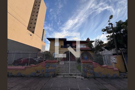 Fachada de casa à venda com 6 quartos, 472m² em Centro, São Leopoldo