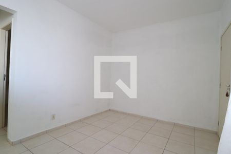 Sala de apartamento para alugar com 2 quartos, 45m² em Shopping Park, Uberlândia
