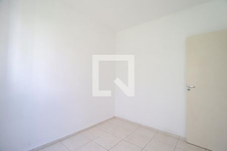 Quarto 1 de apartamento para alugar com 2 quartos, 45m² em Shopping Park, Uberlândia