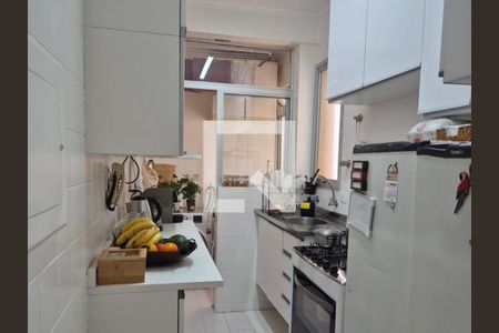 Cozinha  de apartamento à venda com 3 quartos, 75m² em Jardim Tamoio, Jundiaí