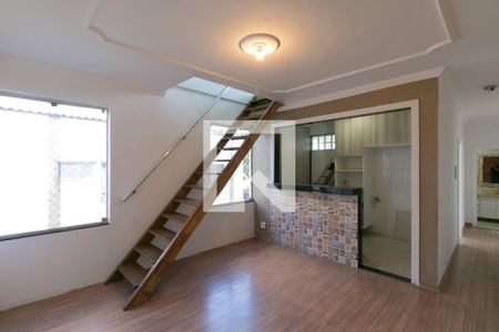 Sala de apartamento à venda com 3 quartos, 80m² em Santa Monica, Belo Horizonte