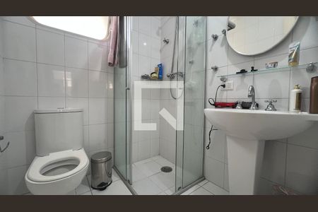 Banheiro Social de apartamento à venda com 2 quartos, 99m² em Jardim Paulista, São Paulo