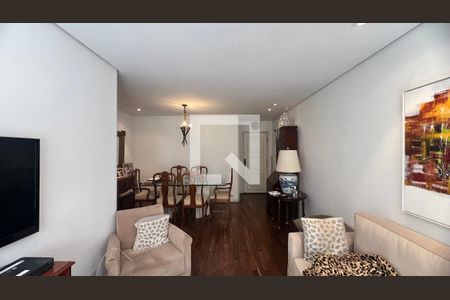 Sala de TV de apartamento à venda com 2 quartos, 99m² em Jardim Paulista, São Paulo