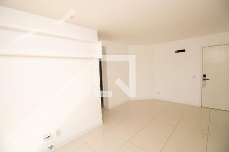 Sala de apartamento à venda com 2 quartos, 70m² em Recreio dos Bandeirantes, Rio de Janeiro