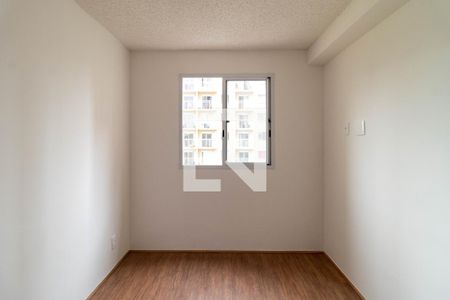 Suíte de apartamento para alugar com 1 quarto, 27m² em Parque Industrial Tomas Edson, São Paulo