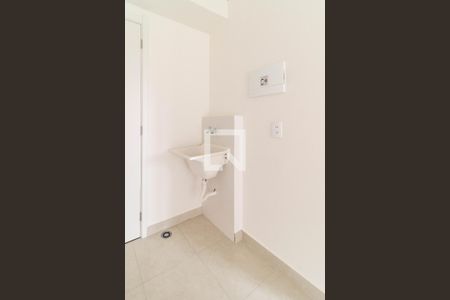 Área de Serviço de apartamento para alugar com 1 quarto, 27m² em Parque Industrial Tomas Edson, São Paulo