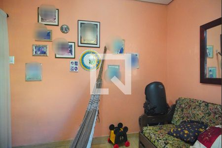 Sala de casa à venda com 2 quartos, 370m² em São João, Porto Alegre