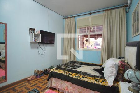 Quarto Suíte de casa à venda com 2 quartos, 370m² em São João, Porto Alegre