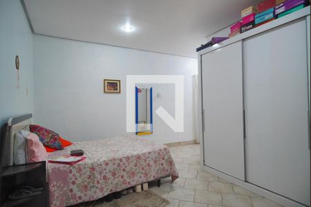 Quarto 1 de casa à venda com 2 quartos, 370m² em São João, Porto Alegre