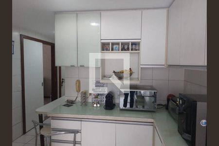 Apartamento à venda com 3 quartos, 115m² em Itaipu, Niterói