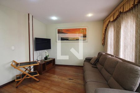 Sala de casa à venda com 4 quartos, 372m² em Nova Petrópolis, São Bernardo do Campo