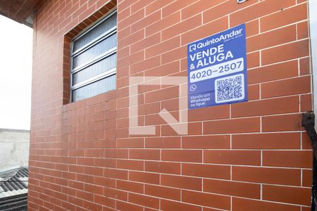 Placa instalada de casa à venda com 2 quartos, 200m² em Vila Macedopolis, São Paulo