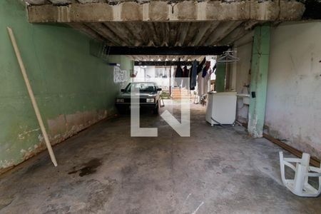 Garagem/Quintal de casa à venda com 2 quartos, 200m² em Vila Macedopolis, São Paulo