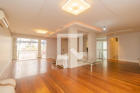 Sala de casa à venda com 3 quartos, 450m² em Santa Tereza, Porto Alegre