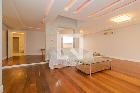 Sala de casa à venda com 3 quartos, 450m² em Santa Tereza, Porto Alegre