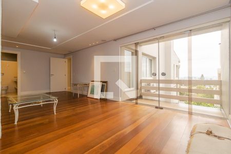 Sala de casa à venda com 3 quartos, 450m² em Santa Tereza, Porto Alegre