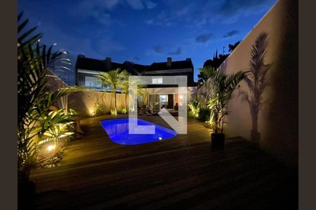 Área comum - Piscina de casa para alugar com 3 quartos, 238m² em Mossunguê, Curitiba