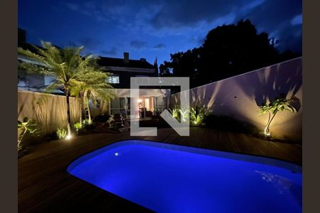 Área comum - Piscina de casa para alugar com 3 quartos, 238m² em Mossunguê, Curitiba