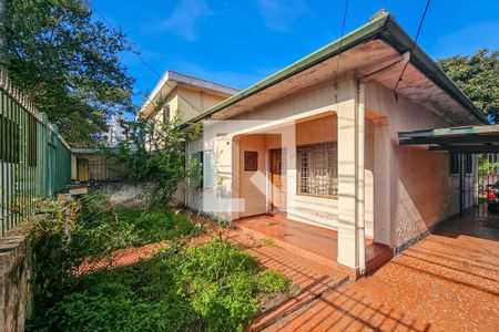 Fachada de casa à venda com 2 quartos, 300m² em Brooklin, São Paulo
