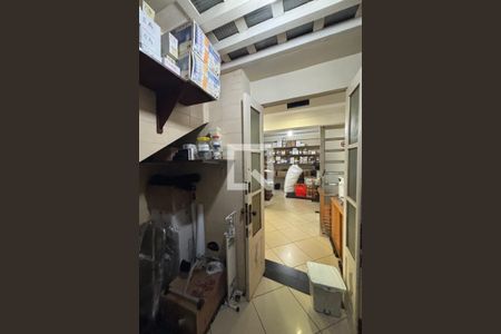 Escritório de casa para alugar com 4 quartos, 355m² em Urca, Rio de Janeiro