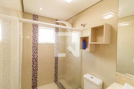 Banheiro da Suíte 2 de casa à venda com 3 quartos, 260m² em Vila Nivi, São Paulo