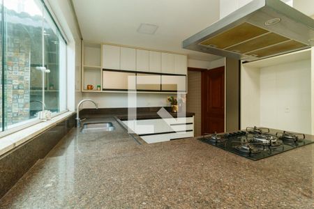 Cozinha de casa à venda com 3 quartos, 260m² em Vila Nivi, São Paulo