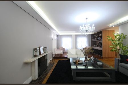 Sala 1 de casa para alugar com 8 quartos, 500m² em Jardim Guedala, São Paulo