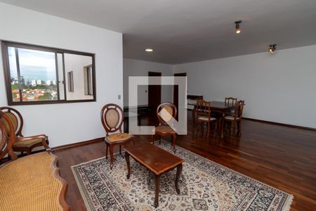 Sala de apartamento para alugar com 3 quartos, 140m² em Vila Hamburguesa, São Paulo