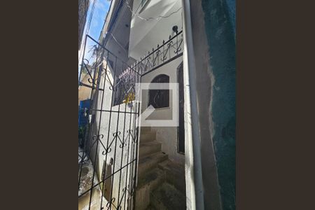 entrada  de kitnet/studio para alugar com 1 quarto, 32m² em Itapuã, Salvador