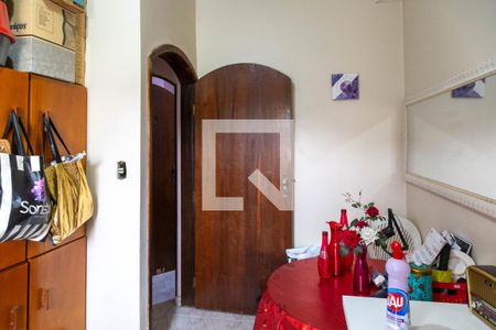 Casa 2 - Quarto 2 de casa à venda com 4 quartos, 136m² em Jardim Jovaia, Guarulhos
