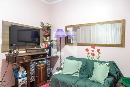 Casa 2 - Sala de casa à venda com 4 quartos, 136m² em Jardim Jovaia, Guarulhos