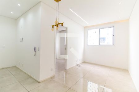 Sala/Cozinha de apartamento para alugar com 2 quartos, 42m² em Vila São Paulo, Ferraz de Vasconcelos