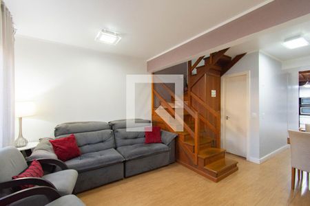 Sala de casa de condomínio para alugar com 3 quartos, 100m² em Marechal Rondon, Canoas