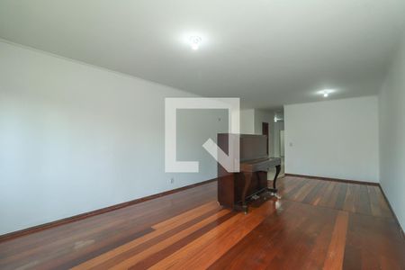Sala de casa à venda com 3 quartos, 255m² em Jardim Lindóia, Porto Alegre
