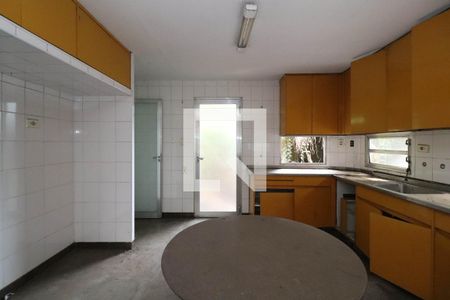 Cozinha de casa à venda com 3 quartos, 695m² em Pinheiros, São Paulo