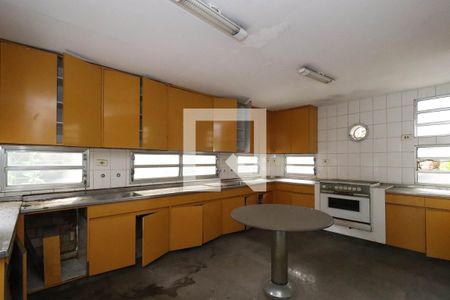 Cozinha de casa à venda com 3 quartos, 695m² em Pinheiros, São Paulo